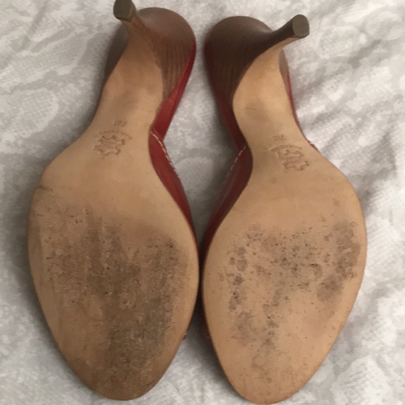 Bernardo reddish color slip ons - Picture 6 of 8